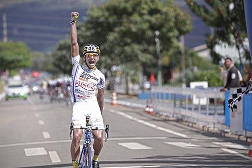 Carlos Manarellli, vencedor da 2ª etapa   / Foto: Divulgação