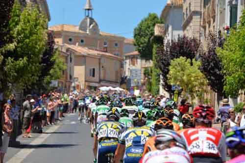 Etapa de sexta-feira aconteceu entre as cidades de Montpellier e Albi/ Foto: Divulgação / Tour de France
