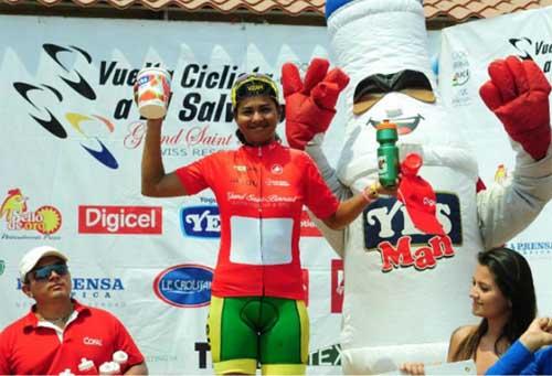 Faltando apenas uma etapa para o final da Vuelta a El Salvador, a brasileira Clemilda Fernandes assumiu a liderança da classificação geral e esta muito perto de conquistar o título do evento / Foto: Divulgação 