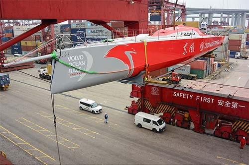 Os cinco barcos da Volvo Ocean Race 2014-15 já podem ser classificados como aprovados no teste / Foto: Divulgação / Dongfeng
