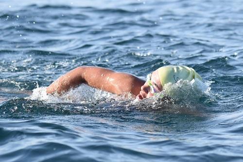 Patrícia Farias pretende representar o Brasil nas principais ultramaratonas aquáticas do mundo. A primeira será em junho, na Itália / Foto: Glauce Magalhães