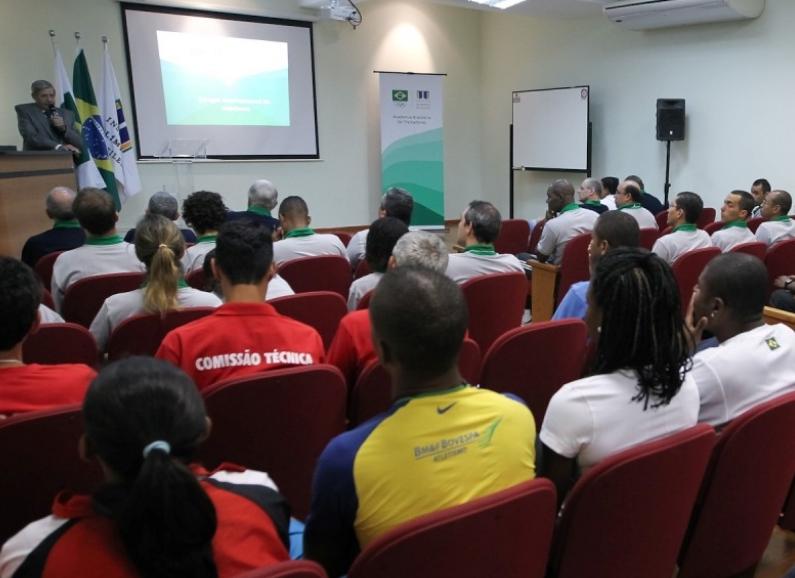 Atividade é oferecida aos Integrantes da primeira turma da Academia Brasileira de Treinadores / Foto: COB