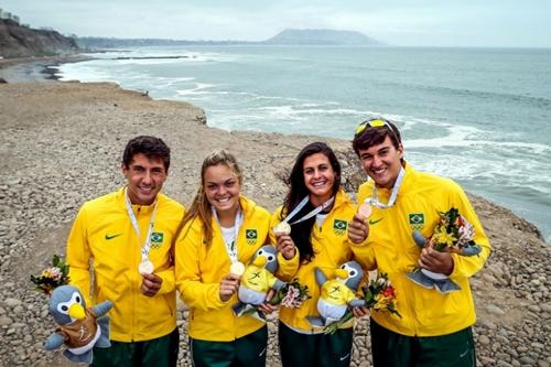 Brasil ficou com o ouro feminino e bronze masculino no Peru / Foto: COB