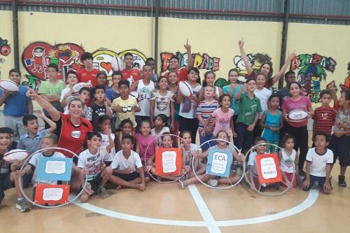 Alunos-atletas do CEU Formosa também ajudaram na clínica de Rugby / Foto: Divulgação