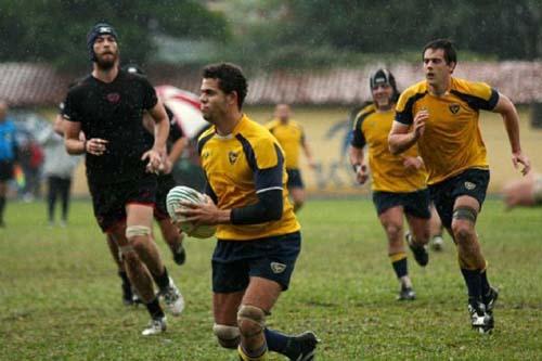 Líder SPAC joga em casa o clássico paulista contra o Rio Branco (amarelo)/ Foto: Divulgação