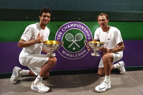 Campeões do torneio de Wimbledon / Foto: Felipe Castanheira/Divulgação