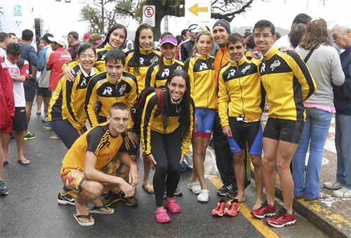 Mais uma vez os alunos da Escola de Triathlon Prefeitura de Santos/MPR mostraram porque estão sempre liderando o pódio das competições / Foto: Renata Junqueira Mendes