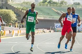 Jorge Vides, ouro nos 200 m, no Ibero 2014 / Foto: Marcelo Machado/CBAt