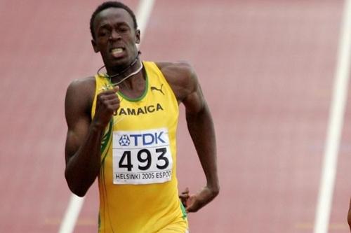 Rivalidade histórica: em 2005, Bolt já competia contra Gatlin / Foto: Getty Images