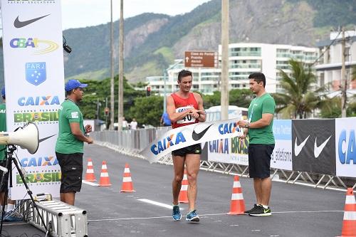 Zimmermann, Riekmann e Bagio, que estiveram nos Jogos do Rio 2016, competem em Bragança Paulista / Fotos: André Telles/CBAt