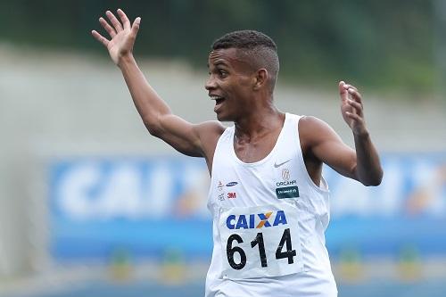 Depois dos 10.000 m, ele venceu os 5.000 m e está garantido no Sul-Americano e no Pan-Americano da categoria / Foto: Ricardo Bufolin/CBAt