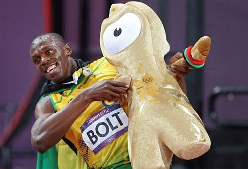 O velocista jamaicano Usain Bolt, bicampeão olímpico dos 100, 200 e 4x100 metros, quer repetir seus feitos no Rio / Foto: Londres 2012