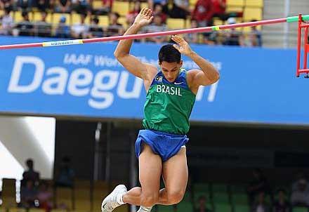 Na final do salto com vara, disputada na noite desta segunda-feira, dia 29 de Agosto, pelo Mundial de Daegu, na Coreia do Sul, Fábio Gomes da Silva terminou em 8º lugar, com 5,65 m / Foto: Getty Images/IAAF