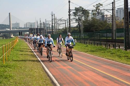 Ciclovia do Rio Pinheiros / Foto: Rodrigo Acedo / Fotoarena