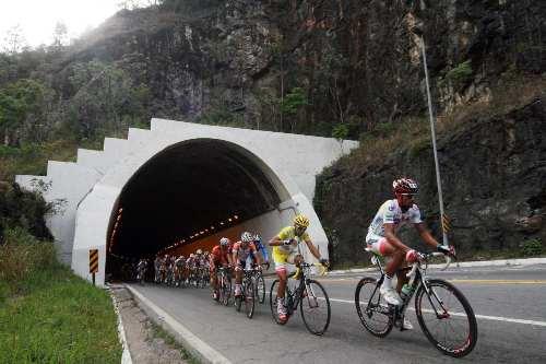 A Funvic/Pindamonhangaba está próxima do seu segundo título consecutivo no 9º Tour do Brasil/ Foto: Marcio Kato/MBraga Comunicação A Funvic/Pindamonhangaba está próxima do seu segundo título consecutivo no 9º Tour do Brasil/ Foto: Marcio Kato/MBraga Comunicação