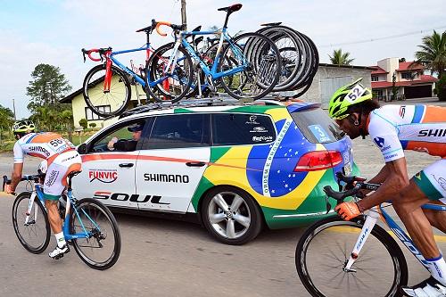 Equipe no Brasileiro de Estrada / Foto: Luis Claudio Antunes/Bike76