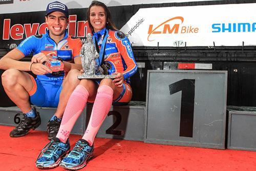 Guilherme e Isabella, campeões da CIMTB / Foto: Álvaro Perazzoli / Ag. Laborazoli