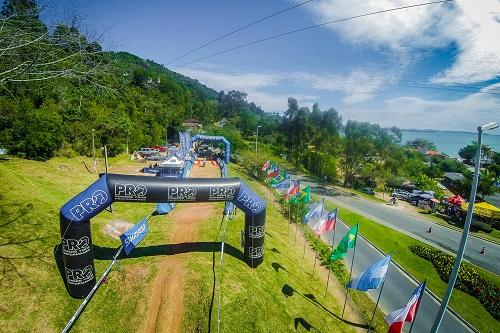 Competição de downhill será realizada neste sábado e domingo em Santa Catarina / Foto: Divulgação / Shimano