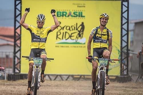 Hans Becking e Jiri Novak / Foto: Armin Kuestenbrueck / Brasil Ride