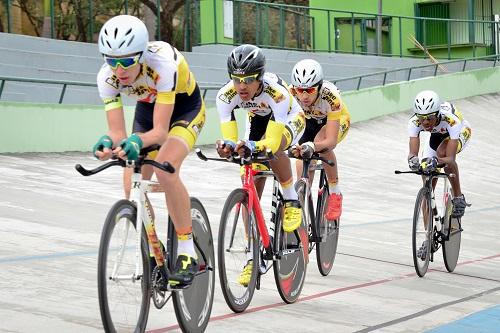 Ciclistas disputaram sete finais nesta quarta (31). Competição segue até sábado (3) no Velódromo Municipal / Foto: Luis CLaudio/CBC