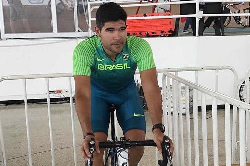 Ciclista disputa a prova Omnium no próximo sábado (18) a partir das 08h30 (horário de Brasília) / Foto: CBC/Divulgação