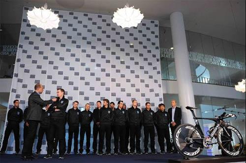 O proprietário da Saxo Bank, Bjarne Riis, anunciou que o grande objetivo da esquadra no próximo ano é vencer o Tour de France 2012 / Foto: Tim De Waele / Divulgação