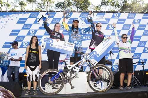 Pódio feminino do Zee DH / Foto: Ariel Babatella / Shimano