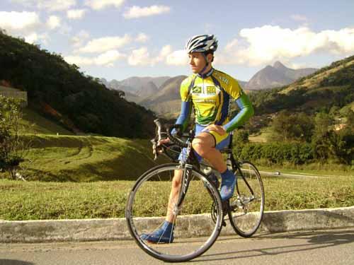 No masculino a vitória da 1ª etapa da Taça Brasil de Mountain Bike 2011 ficou com o experiente Henrique Avancini / Foto: Divulgação