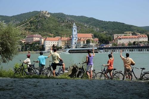 AmaWaterways amplia parceria com a BlackRoads, empresa premium de turismo ativo para oferecer experiências ainda mais atraentes e novas rotas de bicicleta e  opções ativas durante os cruzeiros fluviais  no Reno, Sena e Douro / Foto: Divulgação