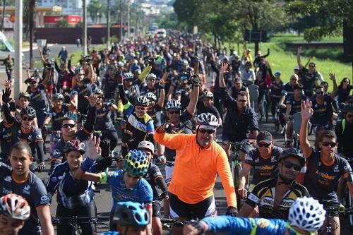 Cidade registrou pouco mais de 5ºC na manhã deste domingo, mas público não decepciona e lota o Parque Raya / Foto: Divulgação/Martinez Comunicação