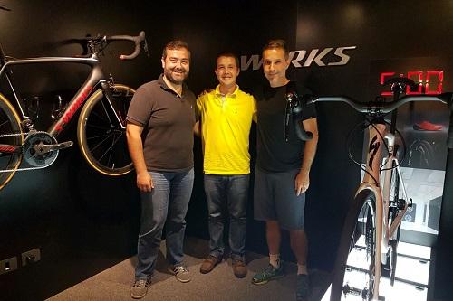 Specialized é a nova parceira da equipe; Lançamento será no dia 6 / Foto: Divulgação