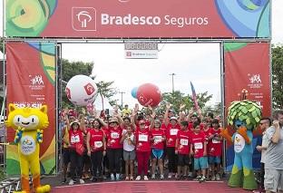 Na largada do Circuito da Longevidade Bradesco Seguros / Foto: Divulgação Na largada do Circuito da Longevidade Bradesco Seguros / Foto: Divulgação