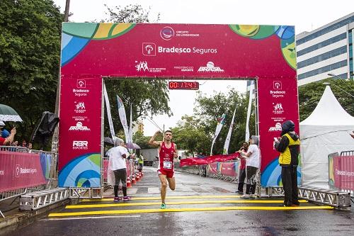 Ederson Pereira faz grande prova no Circuito da Longevidade / Foto: Vinícius Branca Ederson Pereira faz grande prova no Circuito da Longevidade / Foto: Vinícius Branca