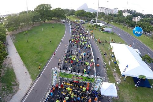 Evento chega a sua décima edição e acontece dia 27 de novembro, no Aterro do Flamengo. Competição conta com provas de 6km e 10km / Foto: Divulgação Evento chega a sua décima edição e acontece dia 27 de novembro, no Aterro do Flamengo. Competição conta com provas de 6km e 10km / Foto: Divulgação