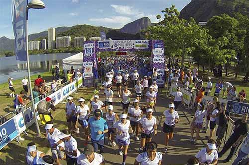 Cerca de duas mil corredoras de rua vão invadir a Lagoa Rodrigo de Freitas / Foto: Cláudio Torós