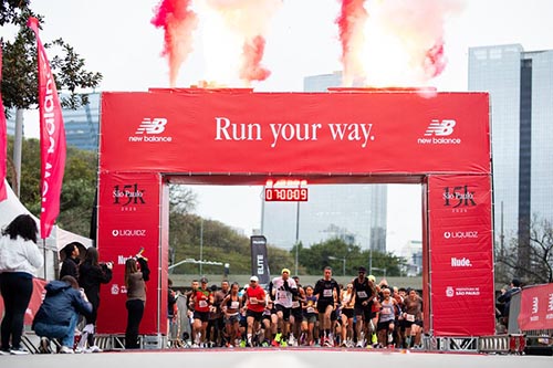 Largada da New Balance 15K São Paulo 2025  / Foto: SYLA Studios 