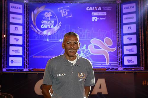 Joaquim Cruz foi padrinho da prova em Ribeirão   / Foto: Luiz Doro /adorofoto/HT Sports