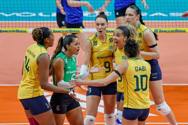 Seleção feminina garante vaga no Mundial de 2027