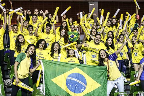 Torcida compareceu ao Ginásio Nilson Nelson / Foto: Wander Roberto/Photo&Grafia 