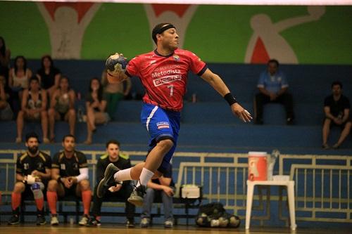 Equilíbrio entre as equipes masculinas da região faz com que vagas para as quartas de final ainda estejam em aberto / Foto: Cinara Piccolo/Photo&Grafia