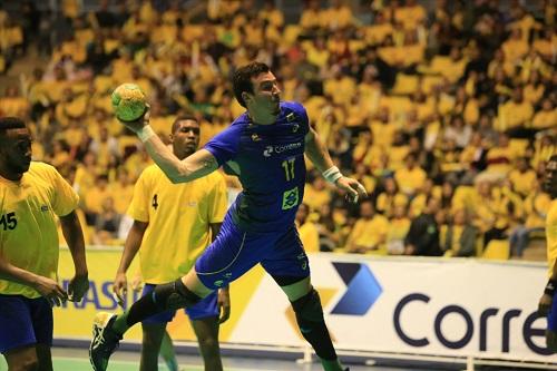 Seleção Brasileira disputa a Yellow Cup, na Suíça, antes da estreia no campeonato, no dia 11, contra os franceses / Foto: Cinara Piccolo/Photo&Grafia