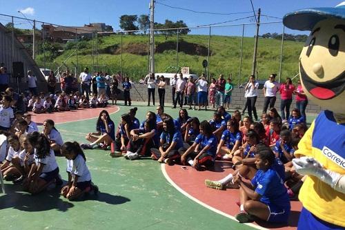 "Núcleo Correios de Handebol" atenderá 30 crianças de 9 a 12 anos / Foto: Divulgação