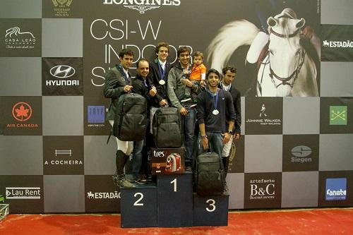 Enquanto Thales Marino e Beto Gresse foram os campeões, Thiago Ravhy e Bruno Mesquina ficaram com o vice, por menos de um segundo. Prova foi disputada no último dia do Longines Indoor 2016 / Foto: Luis Ruas / SHP