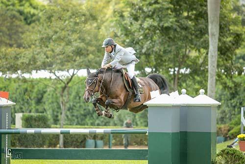 Cesar Almeida com Baloujana B Império Egípcio: campeão Copa Ouro   / Foto: Luis Ruas / Divulgação