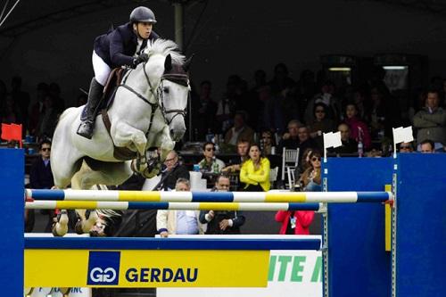 Conjunto campeão da edição 2015 do sempre difícil GP de Porto Alegre - José Luiz Guimarães de Carvalho e Ariness Vant Wolferink RCLI / Foto: The Best Jump