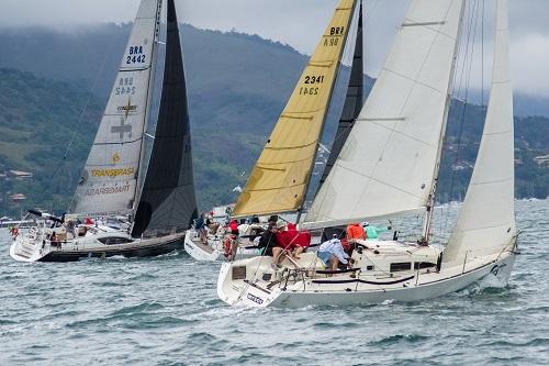 Com regra simplificada, categoria formada por atletas mais amadores terá maior número de barcos na edição 2016 do maior evento da modalidade na América Latina / Foto: Eduardo Grigaits/Balaio