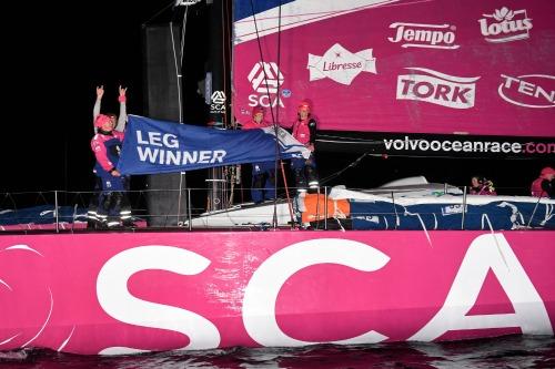Vitória das mulheres! Team SCA ganha etapa entre França e Portugal / Foto: Rick Tomlinson / Team SCA