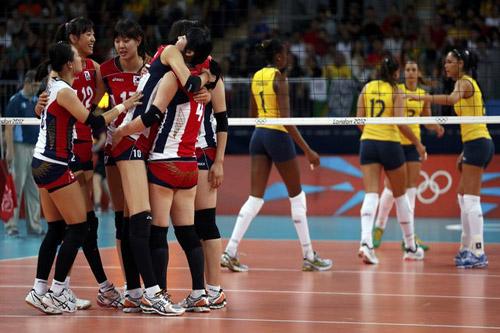 Seleção feminina perde para a Coreia do Sul cai para quinto no Grupo B do vôlei/ Foto: Washington Alves/AGIF/COB