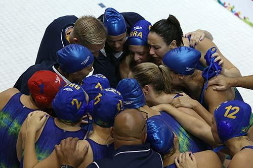A seleção brasileira feminina de polo aquático encerrou sua participação na primeira fase com uma vitória sobre Porto Rico /  Foto: Satiro Sodré / SSPress / CBDA