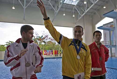 O saltador Cesar Castro ganhou sua primeira medalha de ouro na história dos Grand Prixs da FINA / Foto: Alice Kohler
